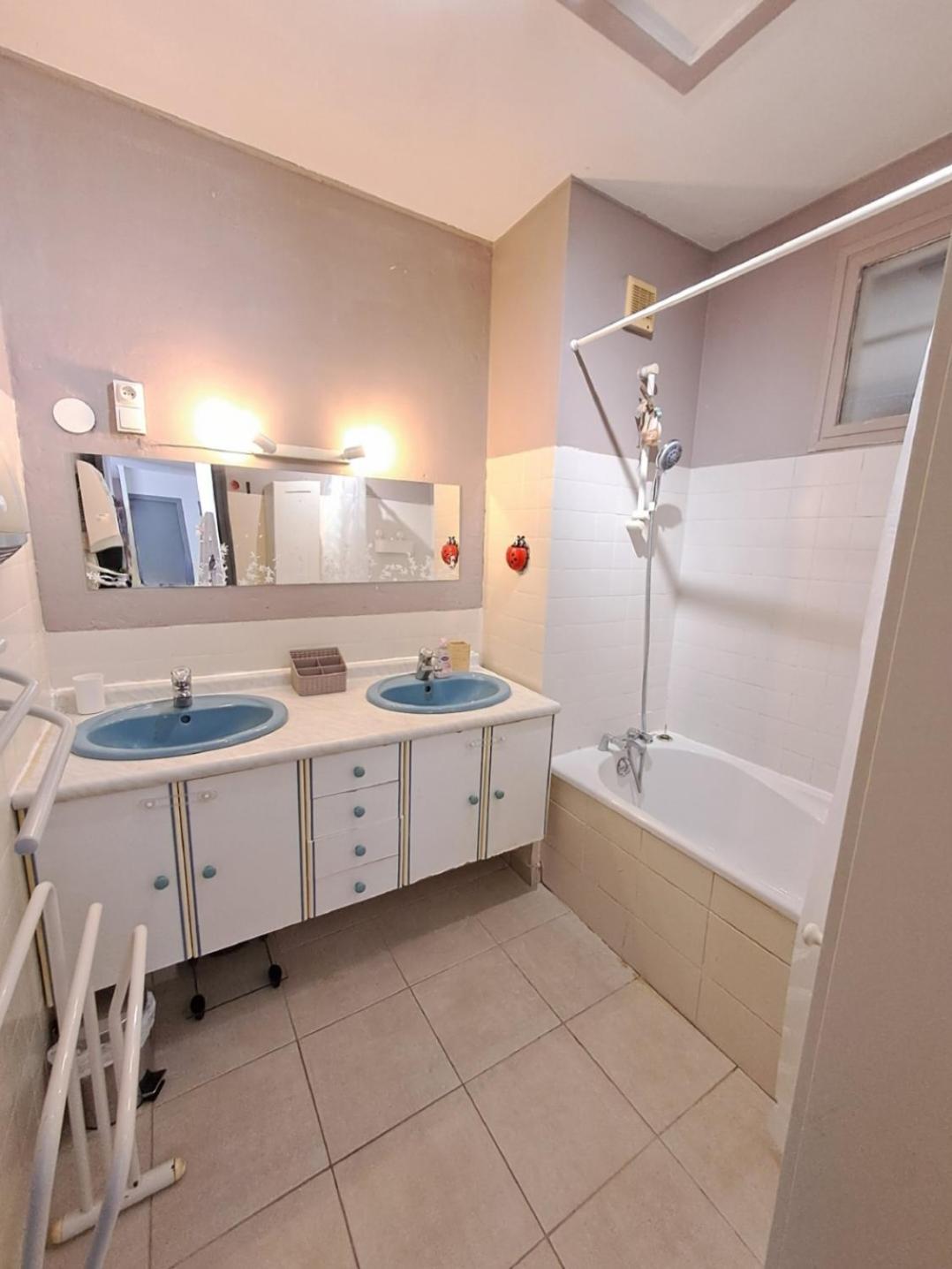 Le Ces-Spacieuse Maison - Wifi Jardin - Parking Gratuit - 15Min Des Plages Безьє Екстер'єр фото